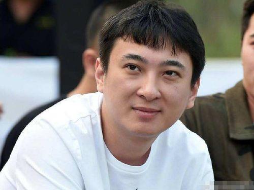 娱乐圈吃瓜四人是谁,娱乐圈四大吃瓜高手揭秘